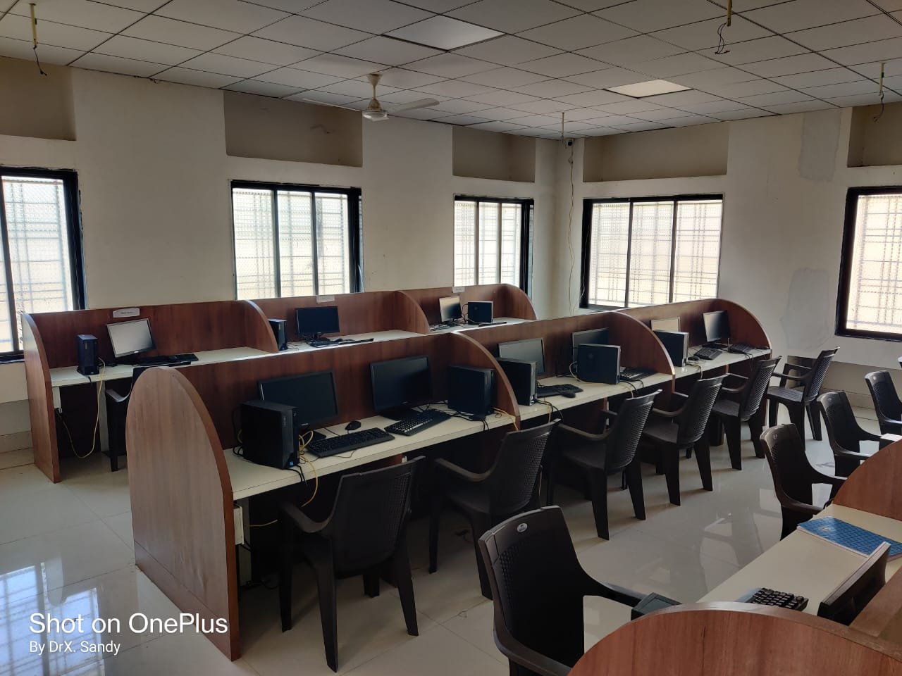 Central Computer Center & Digital Lab